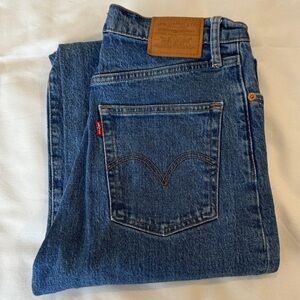 Ribcage Straight Ankle Jeans